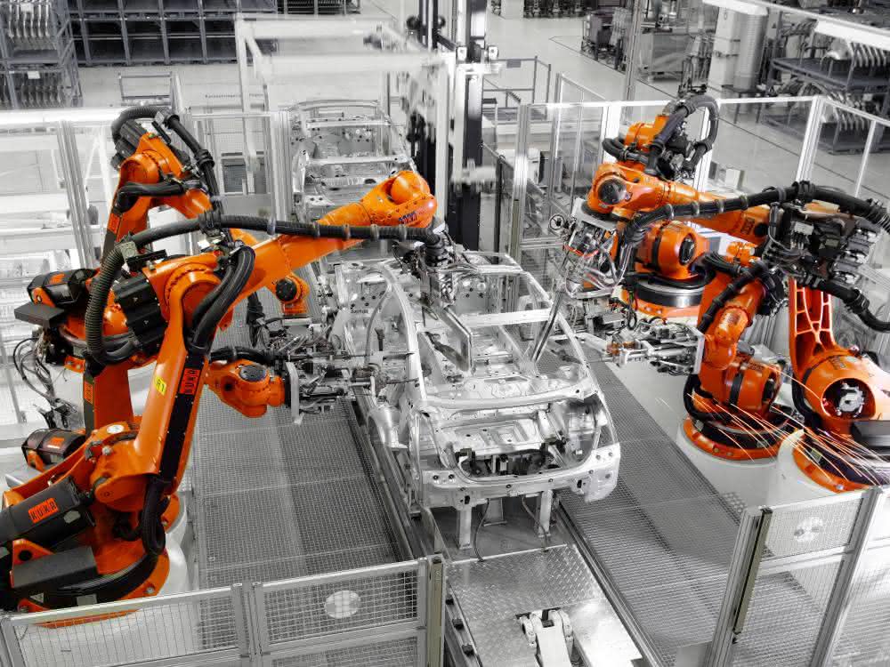 Robots in automotive production