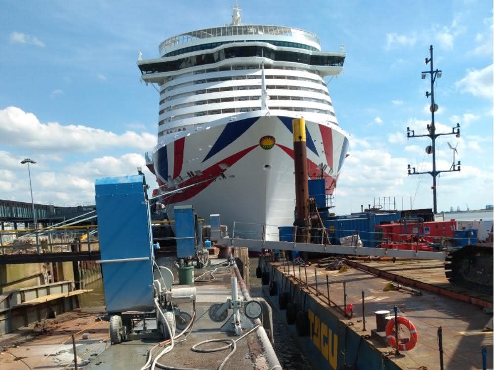 Seilsägearbeiten in Bremerhaven: „Volle Kraft voraus“