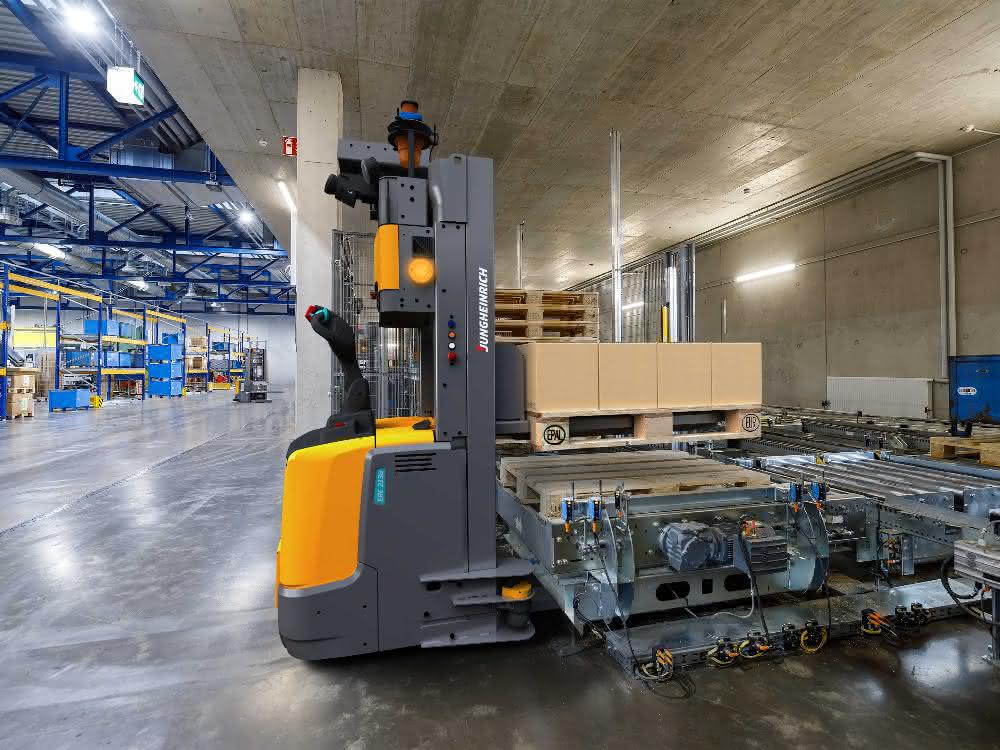 Jungheinrich automates BLG Logistics Group