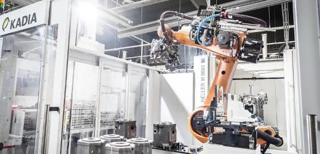 Deburring automation cell