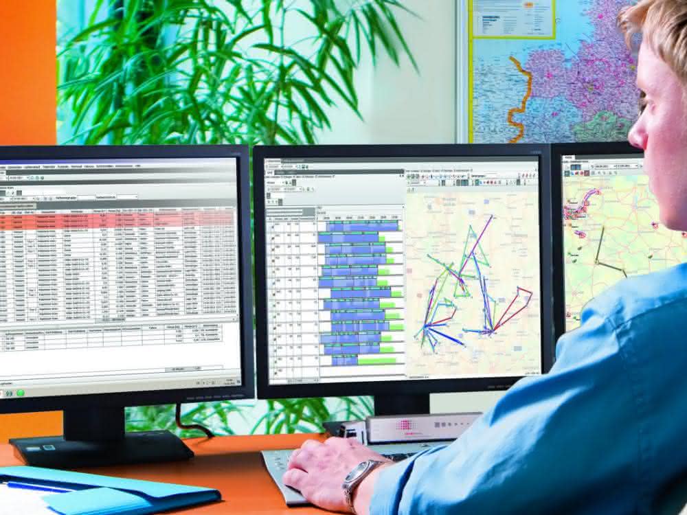 Utility vehicles: Initions will present solutions for digital logistics at the IAA