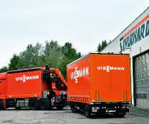 Palfinger-Anhänger mit Actros kombiniert