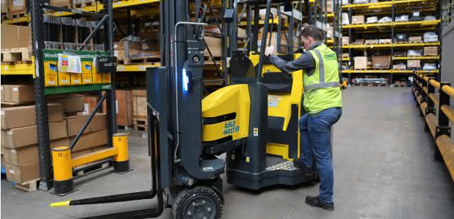 Aisle Master-OP: Combilift hat einen neuen Stapler