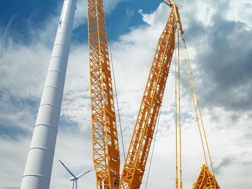 Liebherr präsentiert neuen 700-Tonnen-Raupenkran LR 1700-1.0