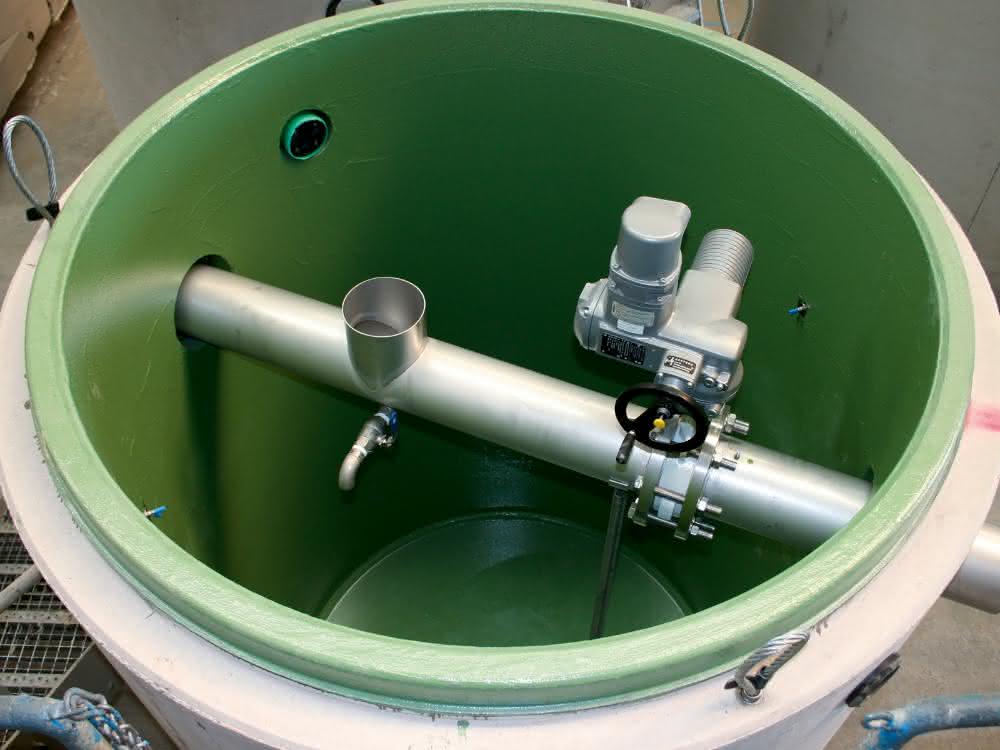 Safety catch basin