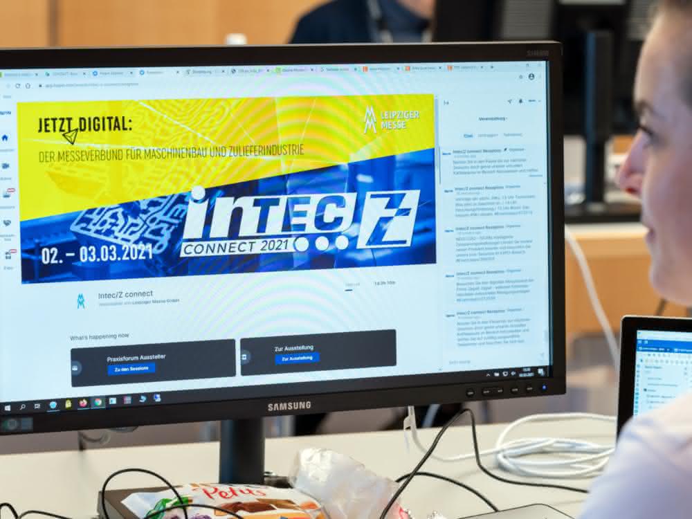 Computerbildschirm mit Intec/Z connect 2021