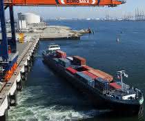 Projekt für knapp 170 Millionen Euro: Hochtief erweitert Rotterdamer Hafen Projekt für knapp 170 Millionen Euro: Hochtief erweitert Rotterdamer Hafen