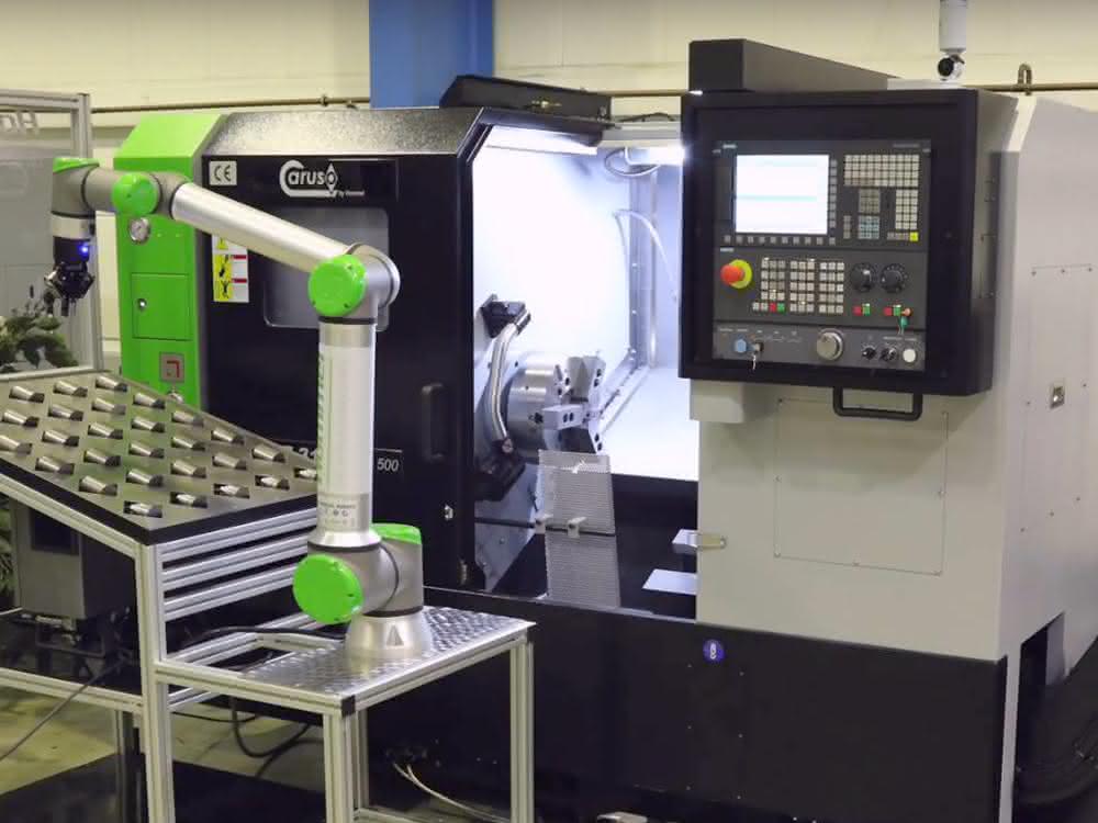 Automation solution: Cobot on the lathe