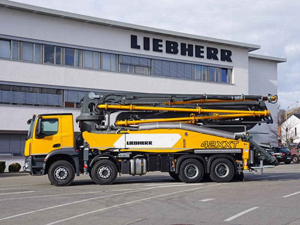 Autobetonpumpe: Liebherr Powerbloc bewährt sich beim Betonpumpen
