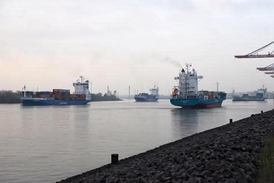 Greening the Fleet in Short Sea Shipping and Inland Navigation