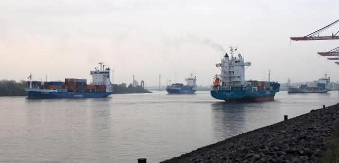Greening the Fleet in Short Sea Shipping and Inland Navigation