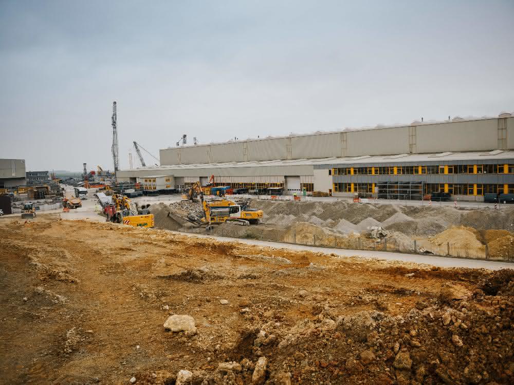 Krane: Liebherr investiert in Ehingen