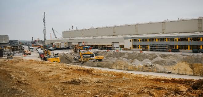 Krane: Liebherr investiert in Ehingen