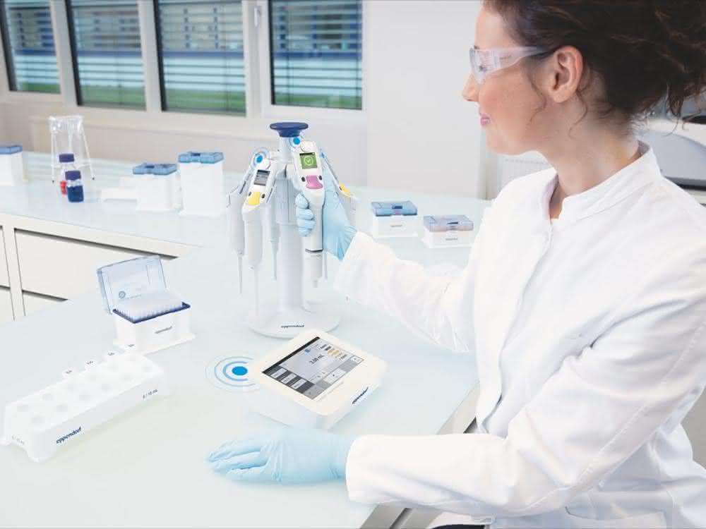 Vernetzung von Pipetten zur Effizienzsteigerung beim Pipettiervorgang