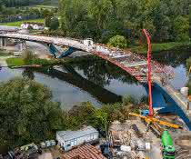 Brückenschalung: Mit Schwung über den ­Neckar