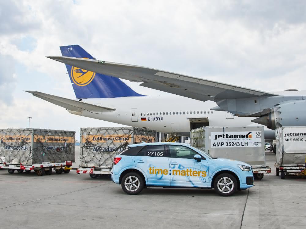 Lufthansa Cargo befördert Hilfsgüter nach Indien