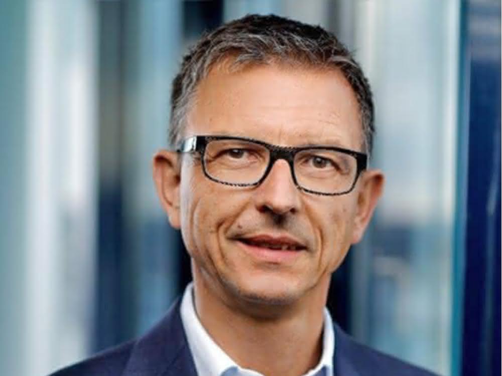 3Dexperience platform: Integration of cloud-based implementations