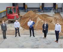 Lufthansa Cargo lays foundation stone for new art warehouse at Frankfurt hub Lufthansa Cargo lays foundation stone for new art warehouse at Frankfurt hub