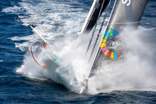 Kuehne+Nagel extends partnership with Team Malizia