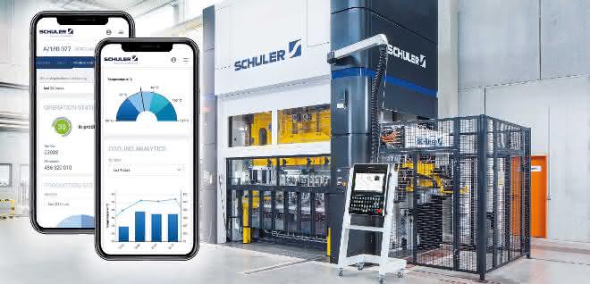 A glance at the cell phone reveals whether the pressing plant is running Pressing plant and mobile devices