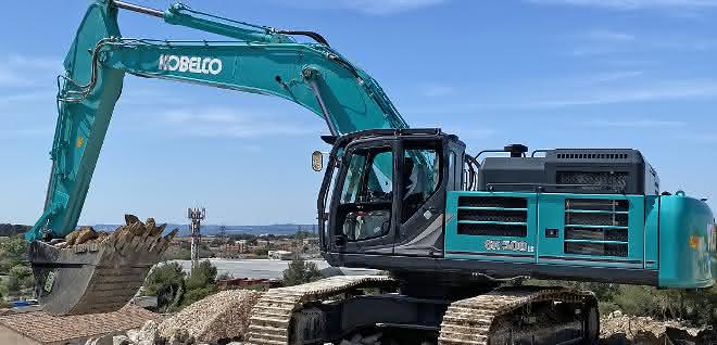 Kobelco erweitert Angebot in der 50 Tonnen Klasse