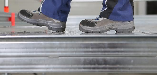 Gerüstsysteme: Ein Aluminiumboden für den sicheren Tritt