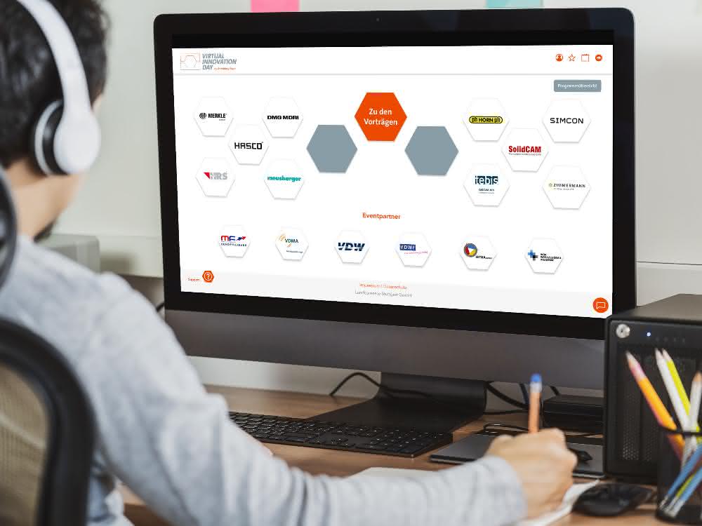 Person at the computer screen