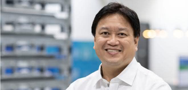 Alexander Tan