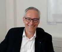 Karl Leo bei der Verleihung Karl Leo