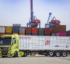 Erfolgreiche Praxisfahrten mit autonomen Trucks im Hamburger Hafen Erfolgreiche Praxisfahrten mit autonomen Trucks im Hamburger Hafen