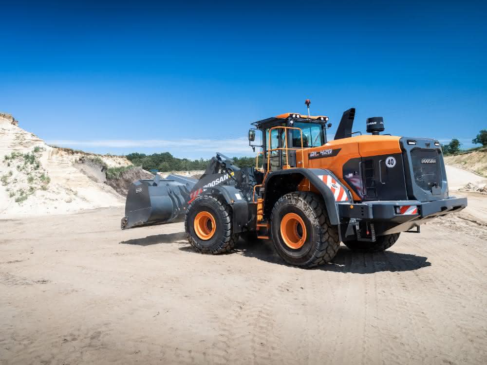 Premiere in der Grube für neuen Doosan-Radlader