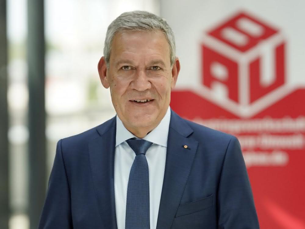 IG BAU fordert: Briefkastenfirmen zügig das Handwerk legen!