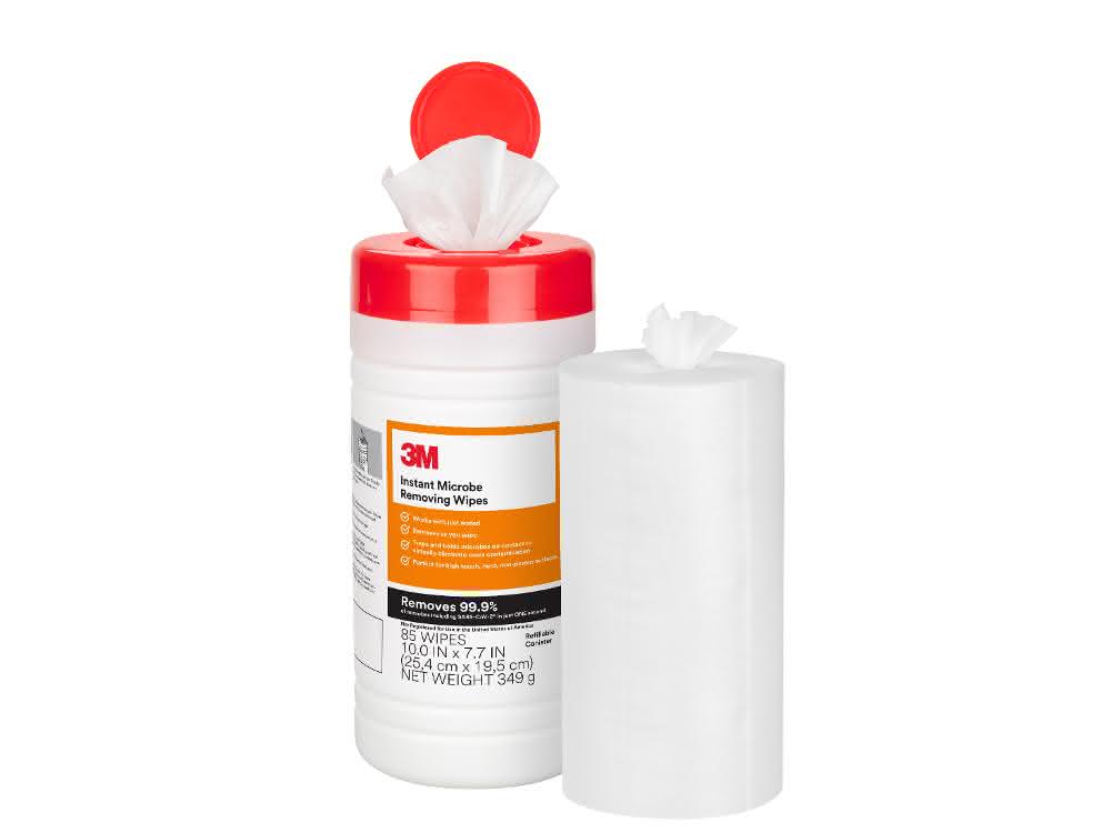 Cleaning cloths in two packaging sizes Cleaning cloths in packaging