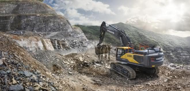 Neue 50-Tonnen-Bagger von Volvo