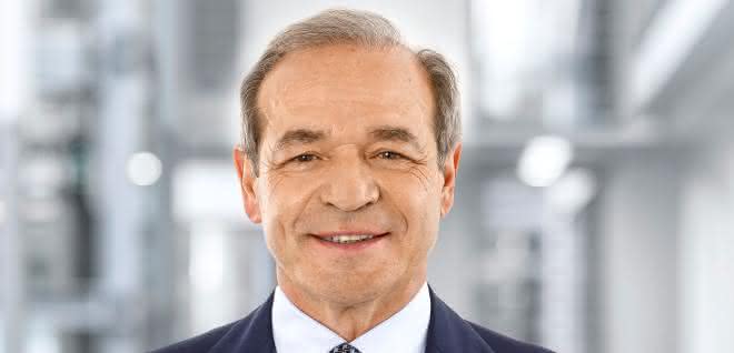 Hochtief baut Prager Metro aus