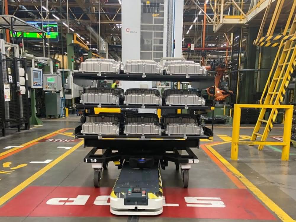 ASTI Mobile Robotics supports Ford