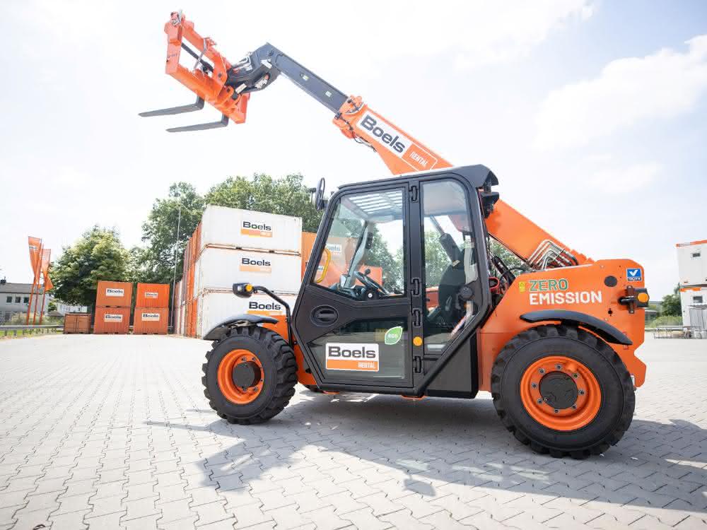 Premiere für Boels Rental: elektrische 2,5-Tonnen-Telehandler