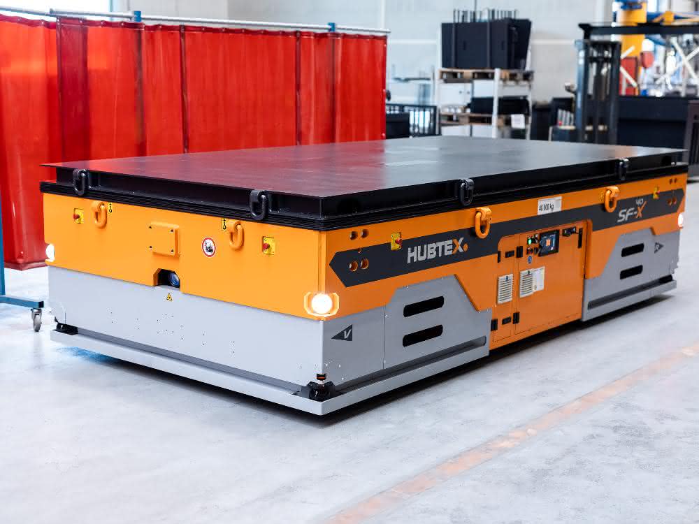Hubtex develops platform transporters for Industry 4.0