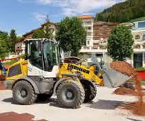 Mit ihrem einzigartigen Lenksystem gehören die Stereolader® zu den größten Allroundern in der Radlader-Palette von Liebherr.