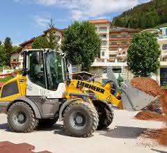 Mit ihrem einzigartigen Lenksystem gehören die Stereolader® zu den größten Allroundern in der Radlader-Palette von Liebherr.