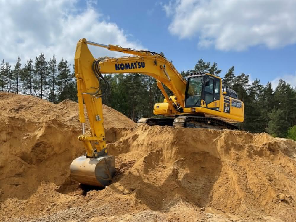 Cemex testet Hybridbagger mit geringeren Kohlenstoffdioxid-Emissionen
