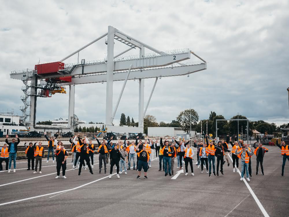 Hellmann welcomes over 160 new recruits