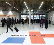 Messe-Eingangsbereich der Medica