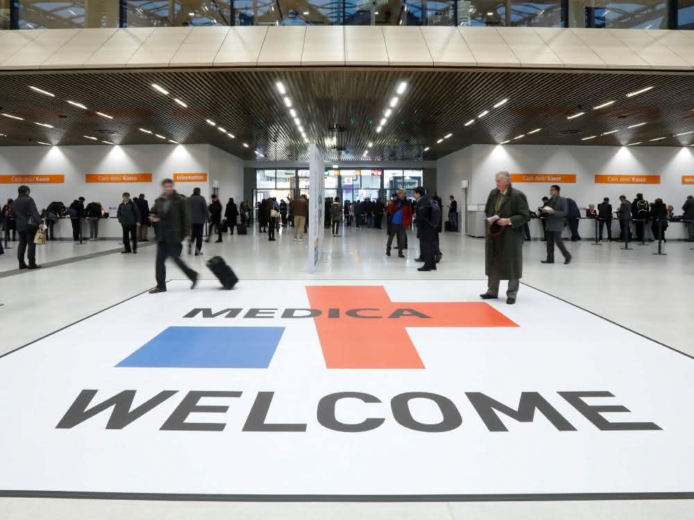 Messe-Eingangsbereich der Medica Messe-Eingangsbereich der Medica