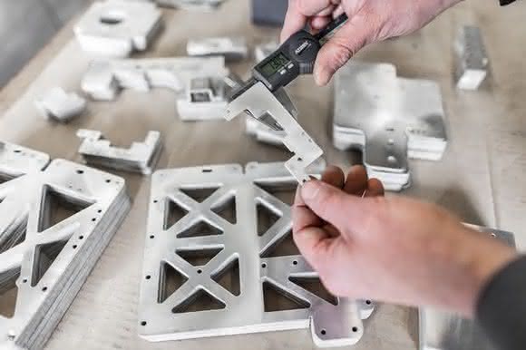 Water jet cutting: Worthwhile investment in new technology