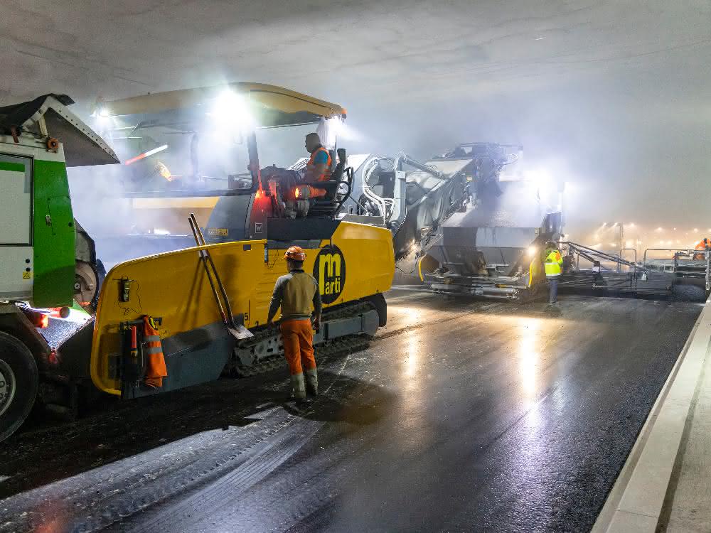 Prozessoptimierung: Straßenbau im breitesten Tunnel der Schweiz