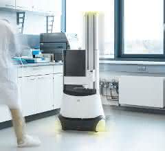 Mobiler Roboter im Labor