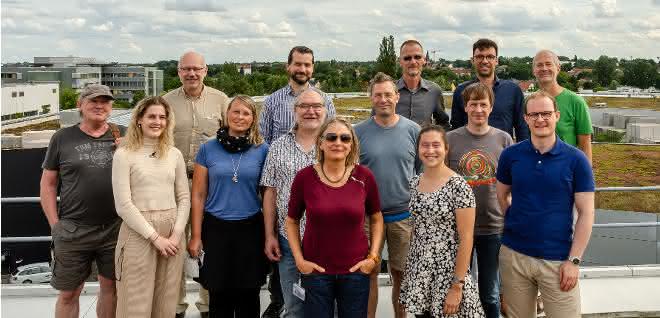 Das "MX"-Team an BESSY II ist auf die Entschlüsselung von Proteinstrukturen spezialisiert. Personen (ein Team an BESSY II)