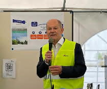 Kernthema CO2-Minderung: Olaf Scholz besucht CEMEX-Zementwerk Kernthema CO2-Minderung: Olaf Scholz besucht CEMEX-Zementwerk
