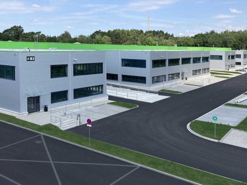 MLP Business Park Berlin completed